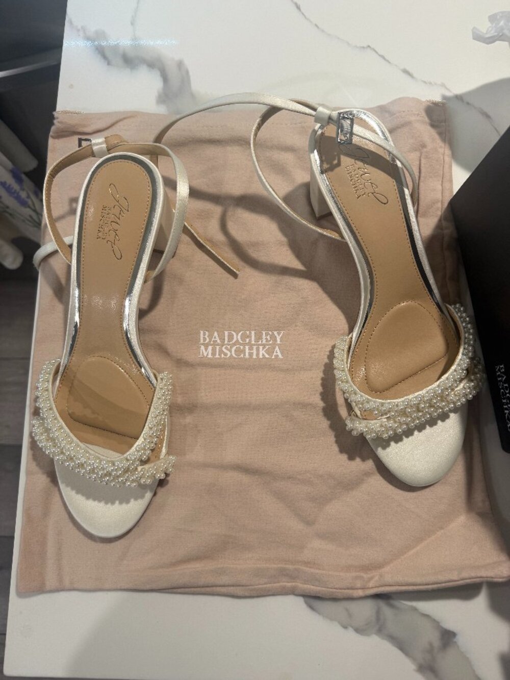 Jewel Badgley Mischka Women's Ninnette Block Heel Sandals - 9M